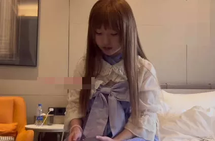 今天约了一个洛丽塔的可爱妹妹-建材王哥